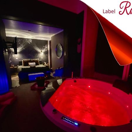 Suite Kassiopee, Romantisme, Balneo, Sauna Quimperlé Exteriör bild