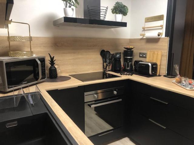 Suite Kassiopee, Romantisme, Balneo, Sauna Quimperlé Exteriör bild